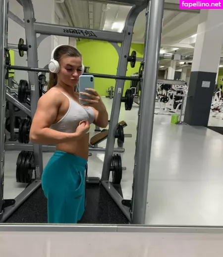 Sarah Slavo OnlyFans Thumbnail #z2J3vzhyIs