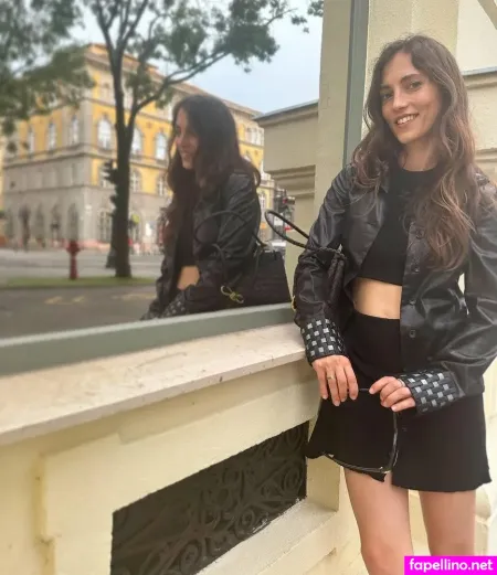 Sarah Sofie Boussnina OnlyFans Thumbnail #9Q9NRRgHj0