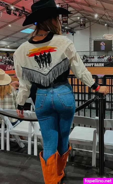 Sarah Spangler OnlyFans Thumbnail #Qydjg7YmTU