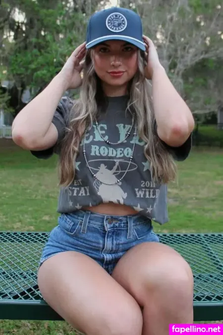 Sarah Spangler OnlyFans Thumbnail #zLq76HhoyB