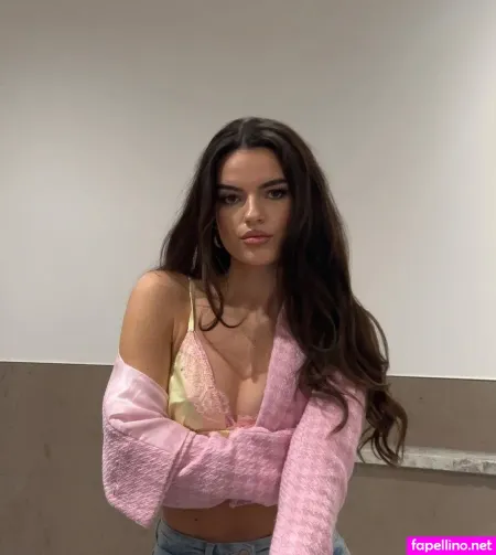 Sarah Theiler OnlyFans Thumbnail #RYzwO1pALF