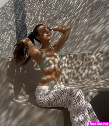 Sarah Theiler OnlyFans Thumbnail #SxKnGt18CB