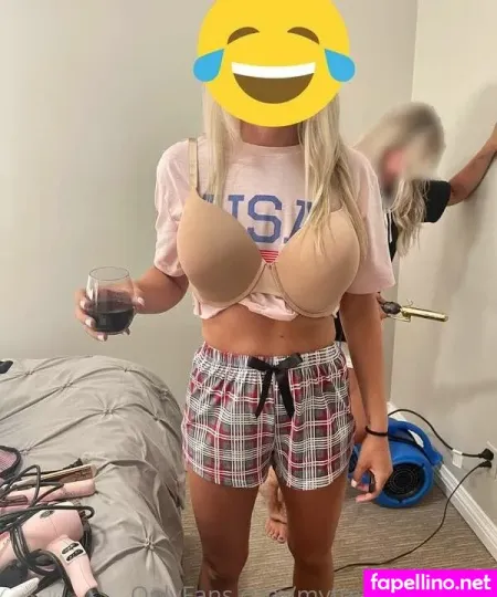 Sarah Thomas OnlyFans Thumbnail #foCeEh46ve