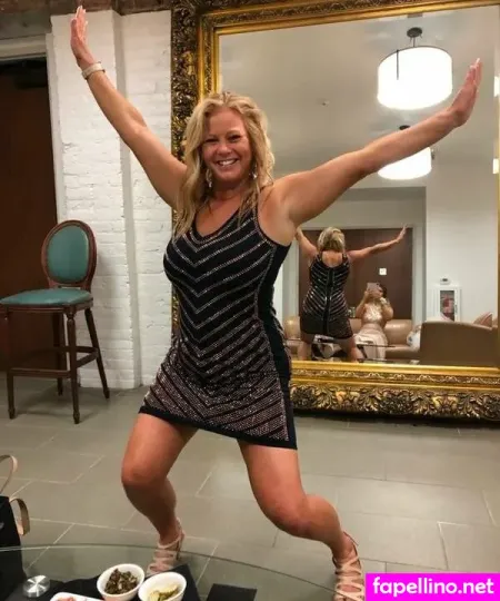 Sarah Thomas OnlyFans Thumbnail #un54M3IyLw