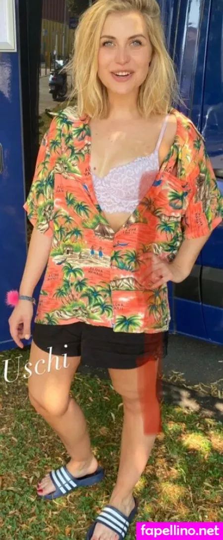 Sarah Thonig OnlyFans Thumbnail #OajKtBBGCG