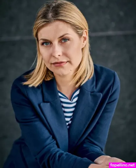 Sarah Thonig OnlyFans Thumbnail #sbmfv2ran1