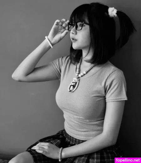 Sarah Viloid OnlyFans Thumbnail #s2v7qe91H1