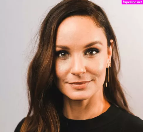 Sarah Wayne Callies OnlyFans Thumbnail #dJ9pILv7Wv