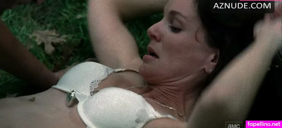 Sarah Wayne OnlyFans Thumbnail #sVaYmsldV2