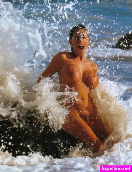 Sarah Young OnlyFans Thumbnail #TOBla3z7ef