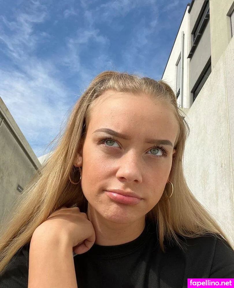 Sarah1me Nude Leaked OnlyFans Photo #LIJhWBZFo6