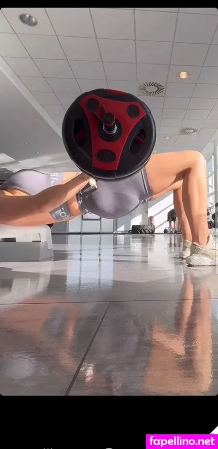 Sarah1me OnlyFans Thumbnail #qL2NY9oydJ