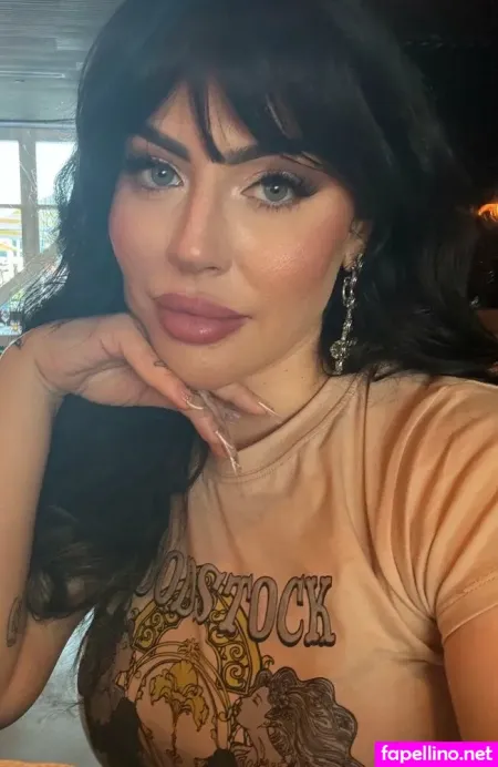 Sarahdavis1987 OnlyFans Thumbnail #KxouhnOF5n