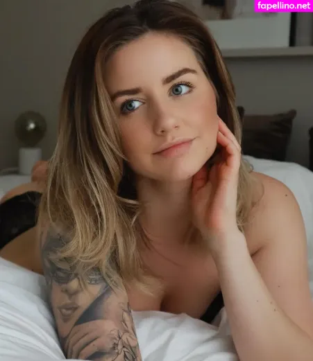 Saraheveliina OnlyFans Thumbnail #7xV9qifYMK