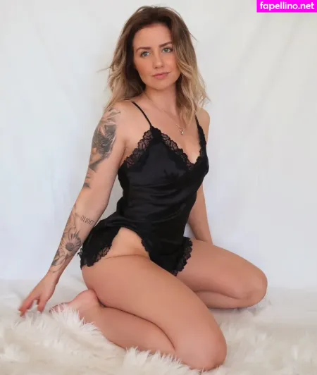 Saraheveliina OnlyFans Thumbnail #VyeSjIdRD0