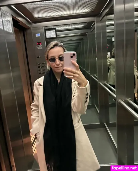 Sarahfairrr OnlyFans Thumbnail #MbGcHPtBML