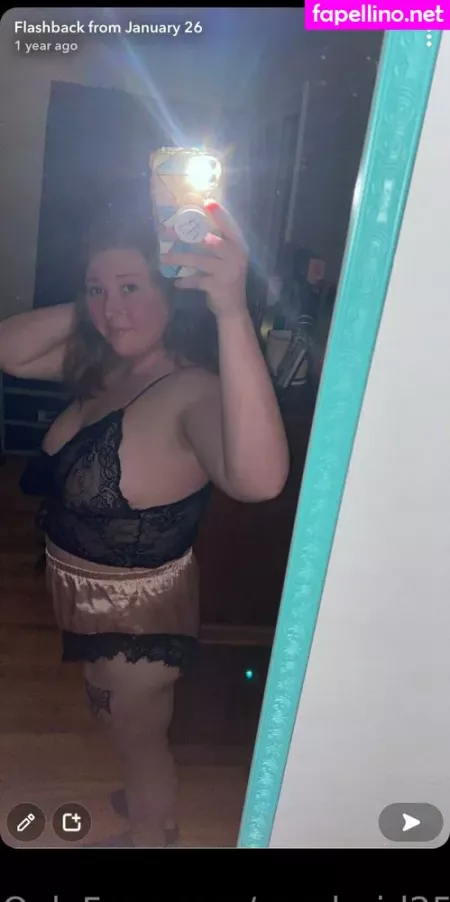 Sarahgirl25 OnlyFans Thumbnail #IQ0DrFTu3F