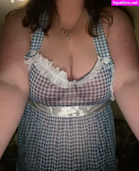 Sarahgirl25 OnlyFans Thumbnail #UnXbTS0ZWZ