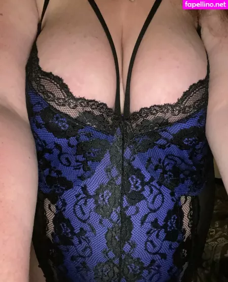 Sarahgirl25 OnlyFans Thumbnail #wImatyBxRE