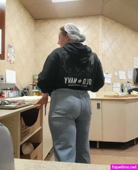 Sarahgonaked OnlyFans Thumbnail #FTNVvgN5m0