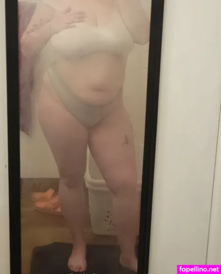 Sarahgonaked OnlyFans Thumbnail #ZmpEk18iKR
