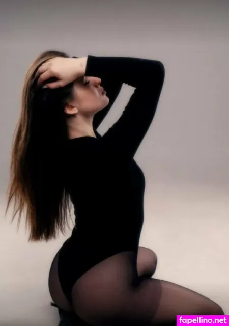 Sarahheizel OnlyFans Thumbnail #TOxq1iSEUG