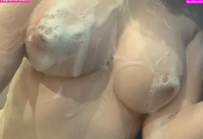 Sarahjamesfree OnlyFans Thumbnail #q8Kysgtxcb