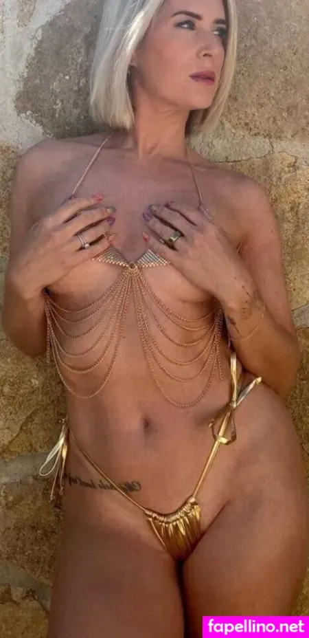 Sarahjaynedunnofficial OnlyFans Thumbnail #5C8FBKZy2r