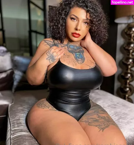 Sarahjones8 OnlyFans Thumbnail #AoEJXbBSBJ