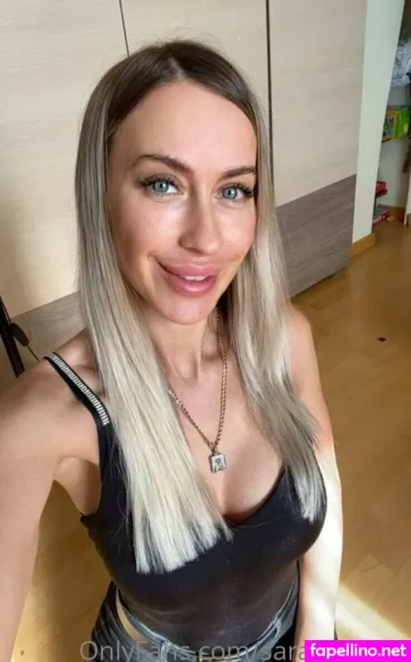 Sarahkenley OnlyFans Thumbnail #P3nzAYgTrc