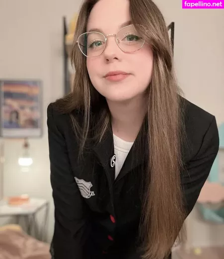 Sarahkey OnlyFans Thumbnail #FcR348b0Z9