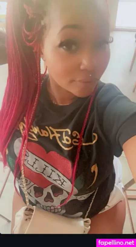 Sarahleebabe1122 OnlyFans Thumbnail #qSQb5duXst