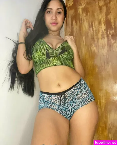 Sarahlopez1 OnlyFans Thumbnail #ICmsoiN71D