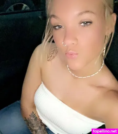 Sarahmaaay OnlyFans Thumbnail #PM4Q38rlgS