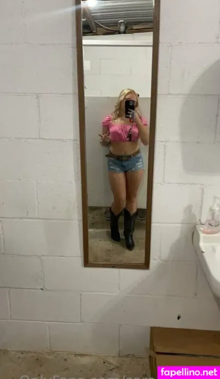Sarahmaaay OnlyFans Thumbnail #v3Okc3qAko