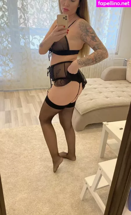 Sarahmontanavip OnlyFans Thumbnail #0tHOKPPtU9