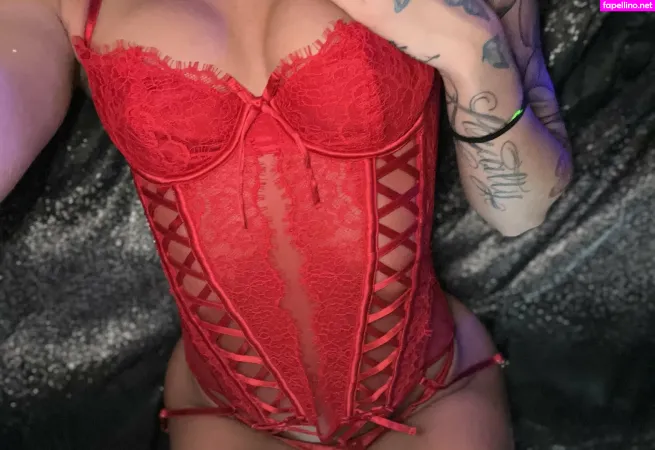 Sarahnell OnlyFans Thumbnail #1iO8e9WQtm