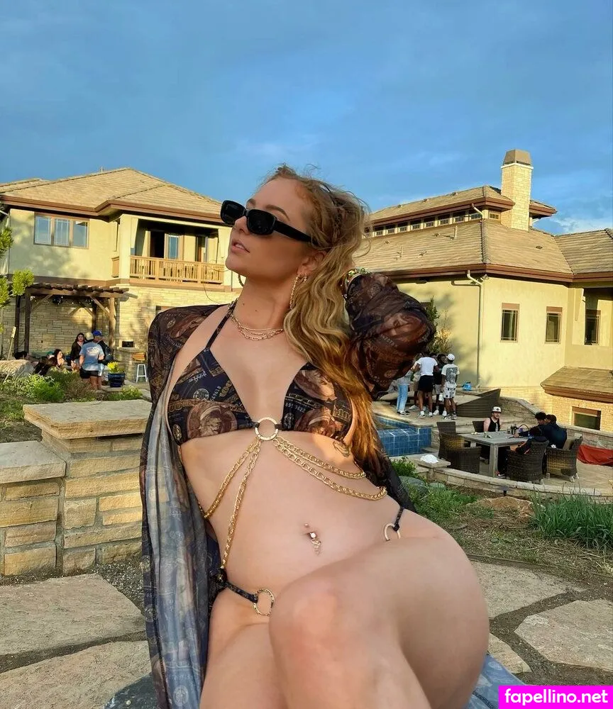__sarahphillips__ Nude Leaked OnlyFans Photo #0zwwrHtOV0