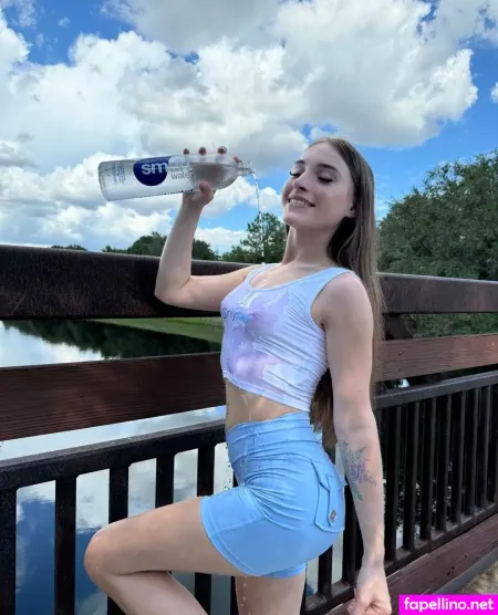 Sarahrhyder2 1 OnlyFans Thumbnail #F4sZWpFCNj