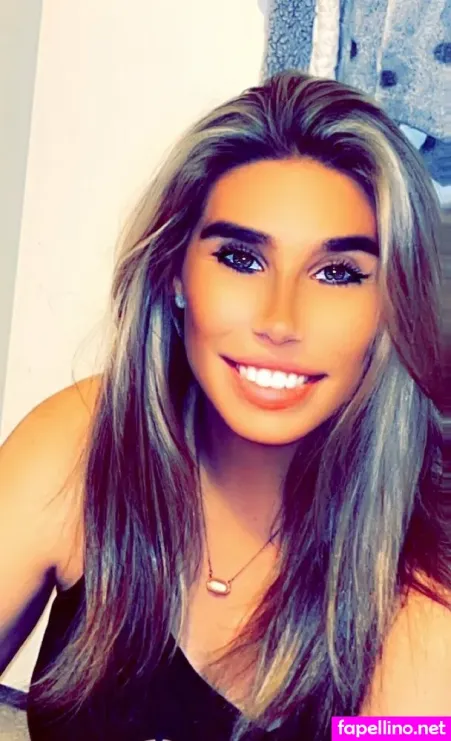 Sarahstarr2020 OnlyFans Thumbnail #RxIbKzzKql