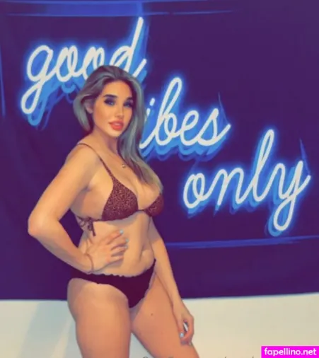 Sarahstarr2020 OnlyFans Thumbnail #WBz7HlrdkA