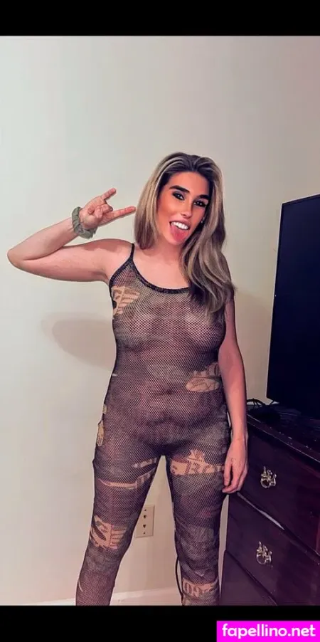 Sarahstarr2020 OnlyFans Thumbnail #fAtZ9mQqLF