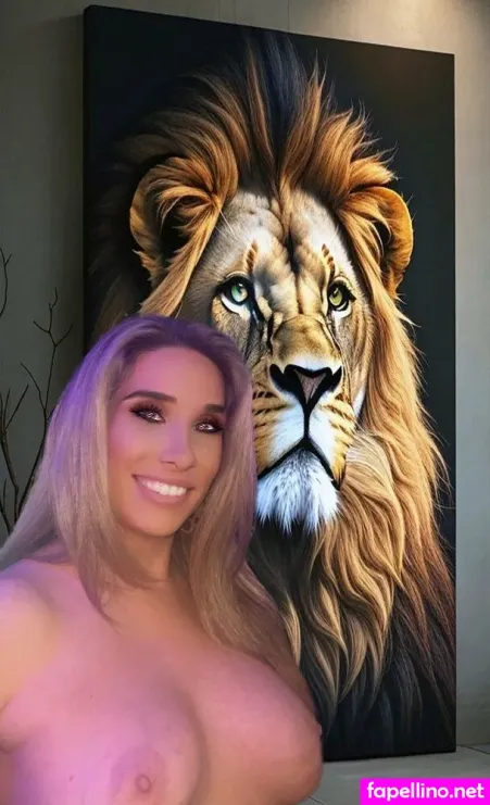 Sarahstarr2020 OnlyFans Thumbnail #fMx3QoMutk