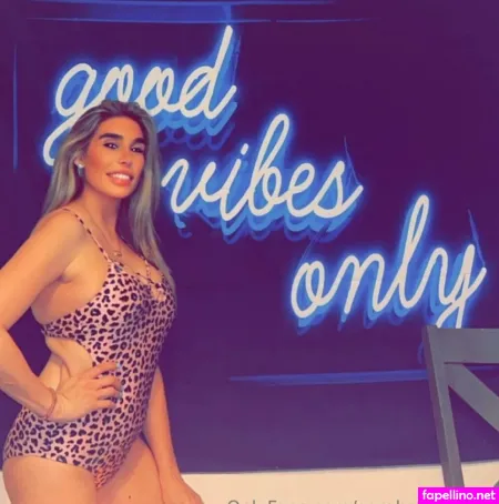 Sarahstarr2020 OnlyFans Thumbnail #znDlqZD5Ab