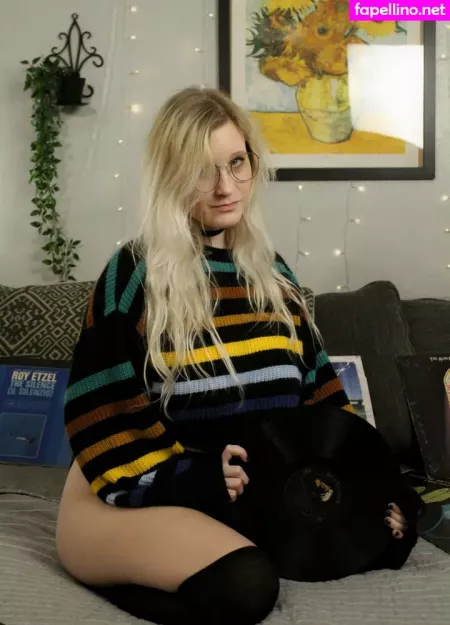 Sarahsuniverse OnlyFans Thumbnail #6ByVla95x6