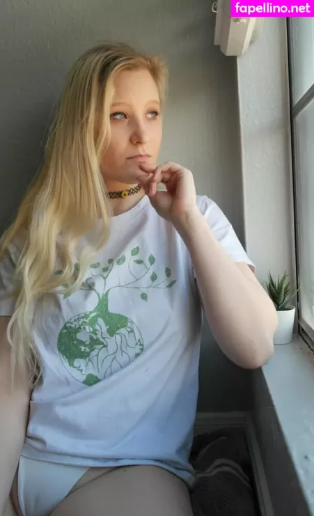 Sarahsuniverse OnlyFans Thumbnail #Svv3FErFbp