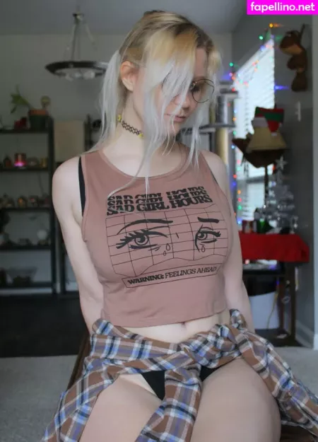 Sarahsuniverse OnlyFans Thumbnail #fcKNNk7D5m