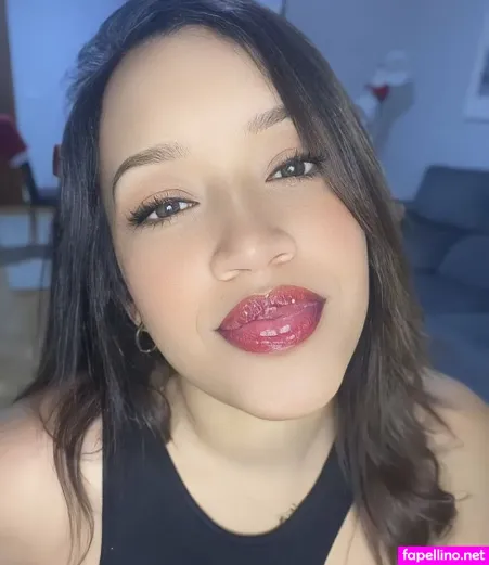 Sarahsweetbobbaloo OnlyFans Thumbnail #qTasZx2wmI