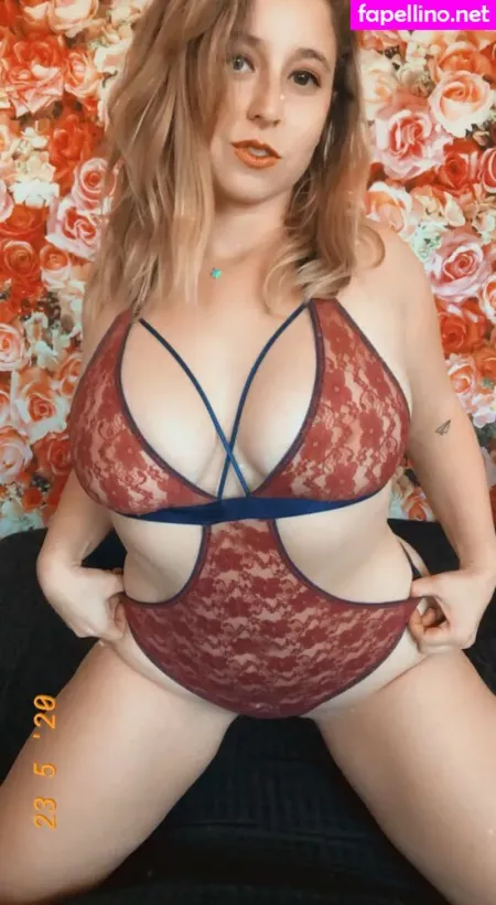 Sarahtheslutfree OnlyFans Thumbnail #Re1uVLOPwY