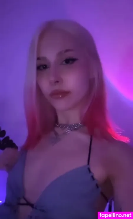 Sarahtoninx9 OnlyFans Thumbnail #De3EnA5cZC